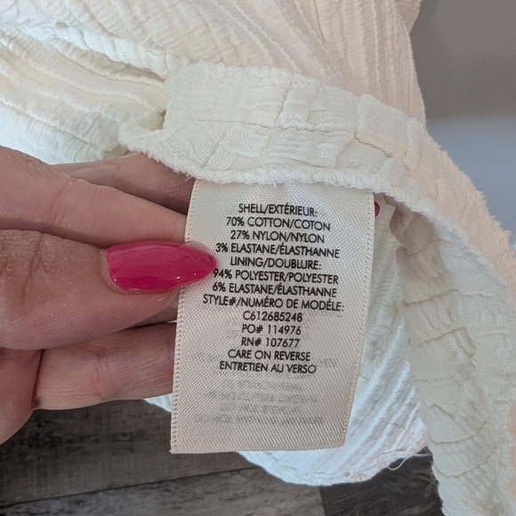 Alice + Olivia White Ribbed Fit and Flare Mini Dress - Picture 7 of 9